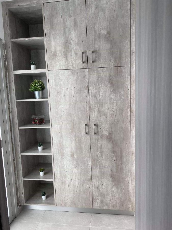 Ellenapa Apts & Studios Айя Напа Екстериор снимка